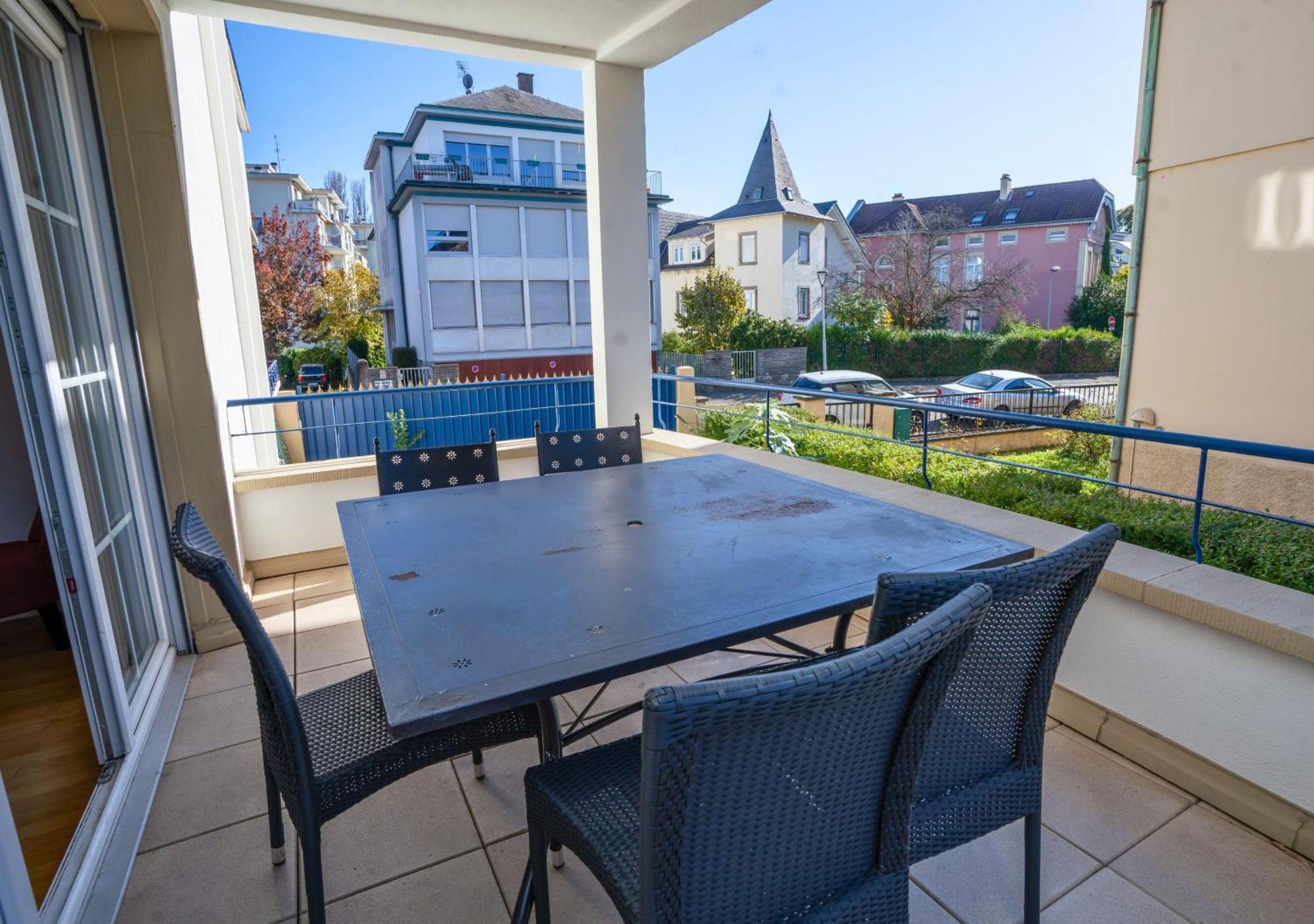 Charmant Appartement Avec Terrasse Dans Villa Страсбург Экстерьер фото